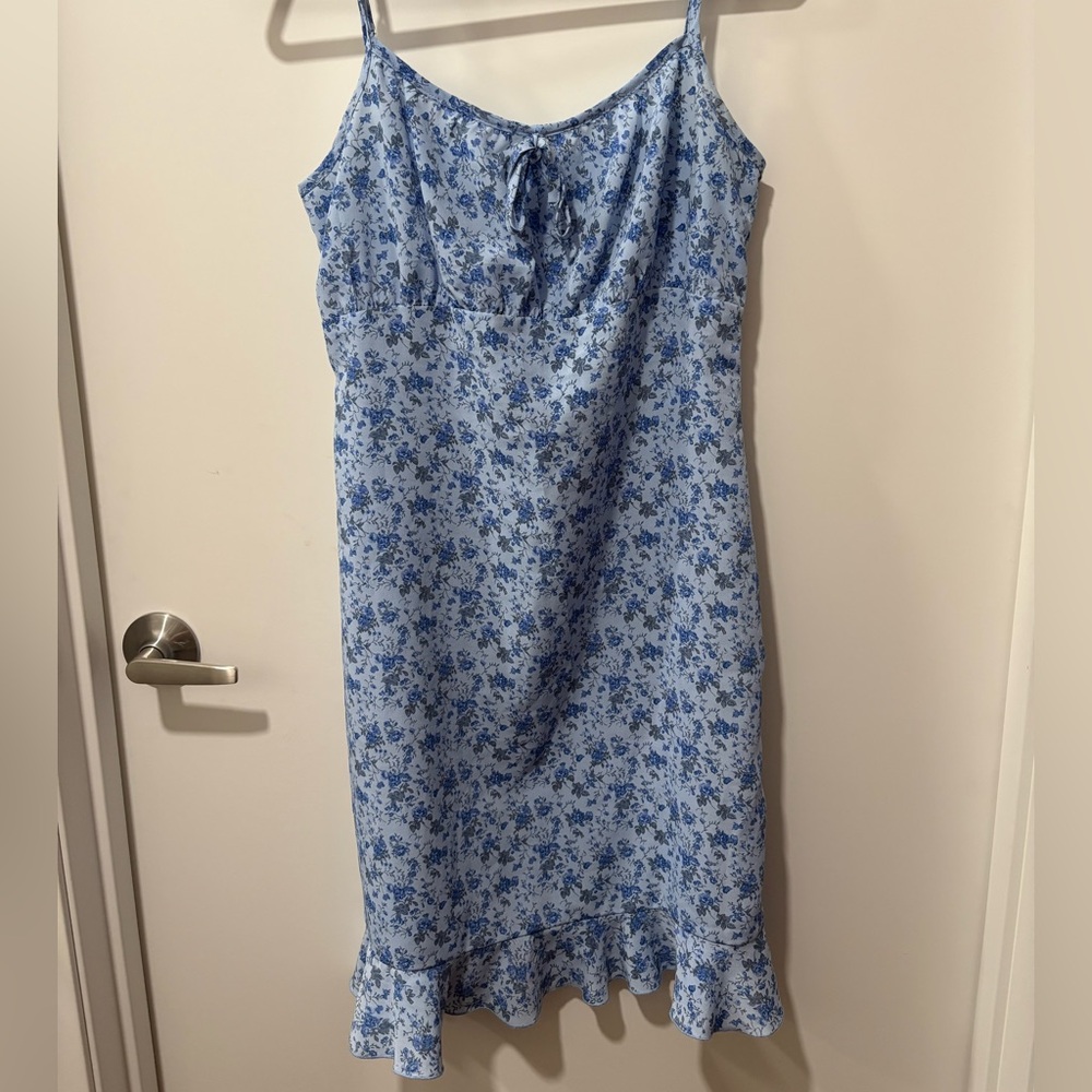 Blue Floral 90s/Y2K Dress